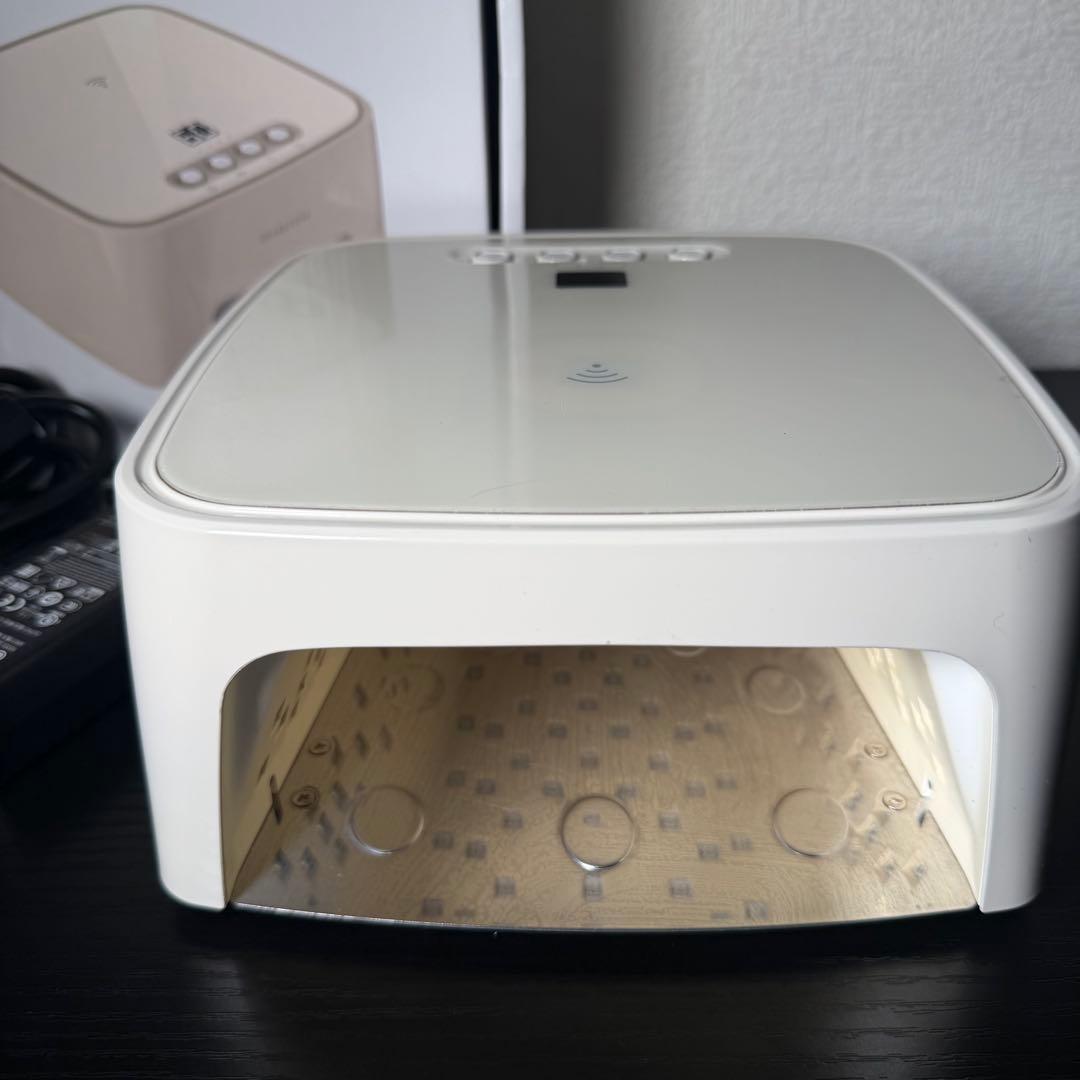 SHAREYDVA シャレドワ LED-UVライト lev レヴ ジェルネイル