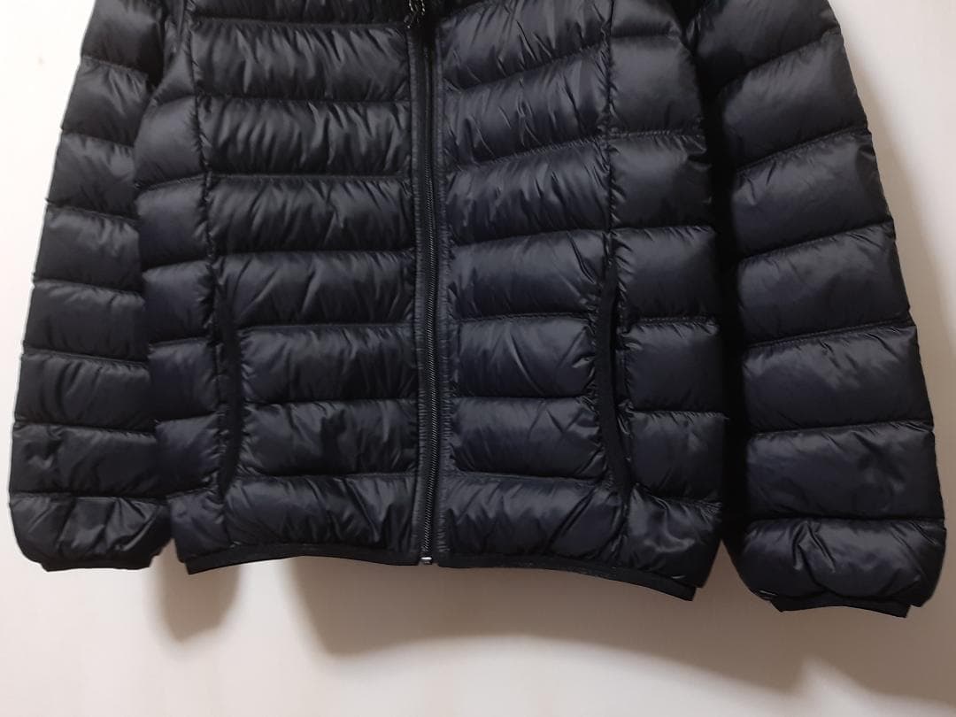 【新品・値下げ】EA7/アルマーニジュニア　ダウンジャケット　10A・10歳