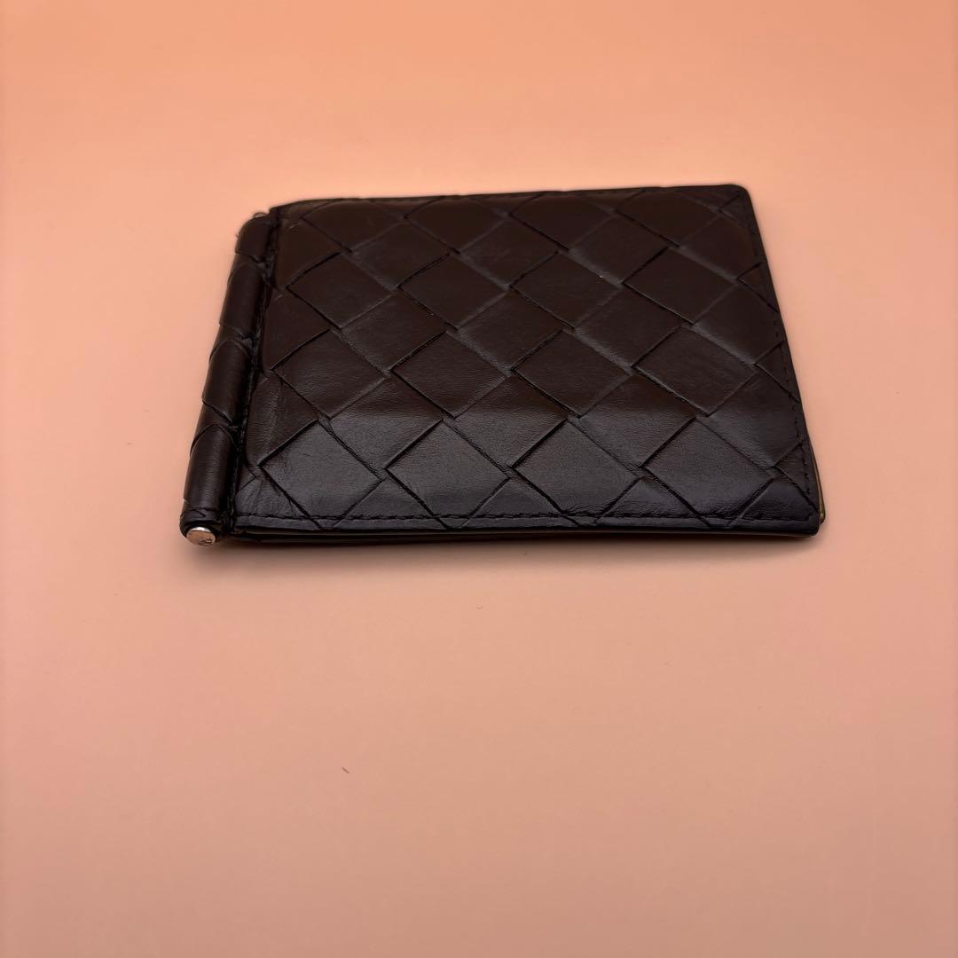 ◆正規品◆近年モデルボッティガヴェネタ二つ折り マネークリップ