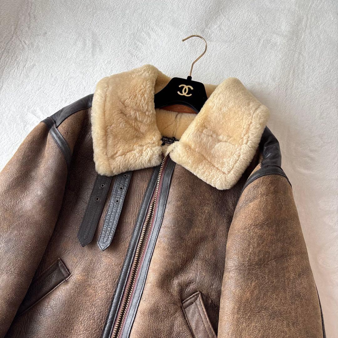 【美品】アヴィレックス　ムートンジャケット　フライトジャケット　羊革　38