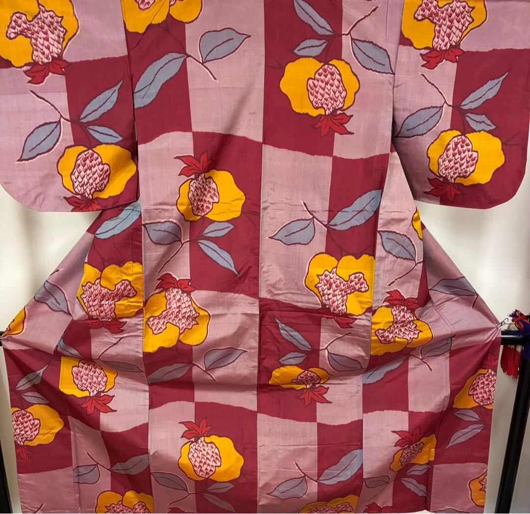 アンティーク　銘仙　着物　ザクロ　植物模様　レトロ　リメイク