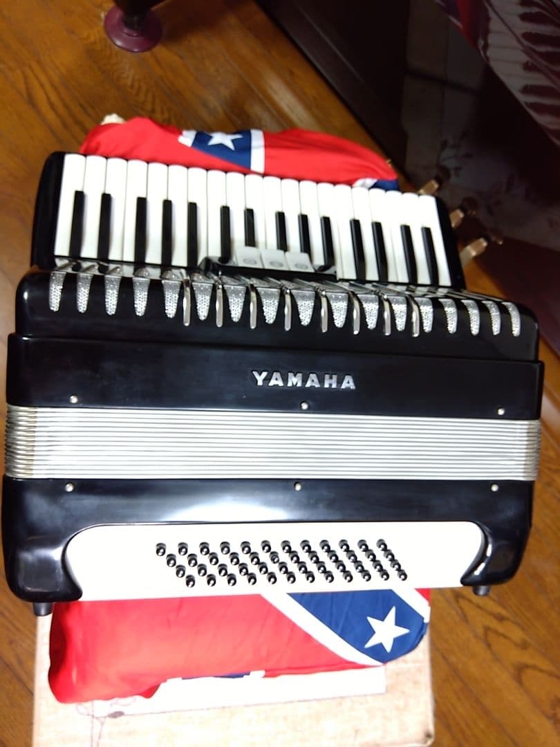 【動作品美品】YAMAHA YA-48アコーディオン独奏用高級モデル自宅保管品