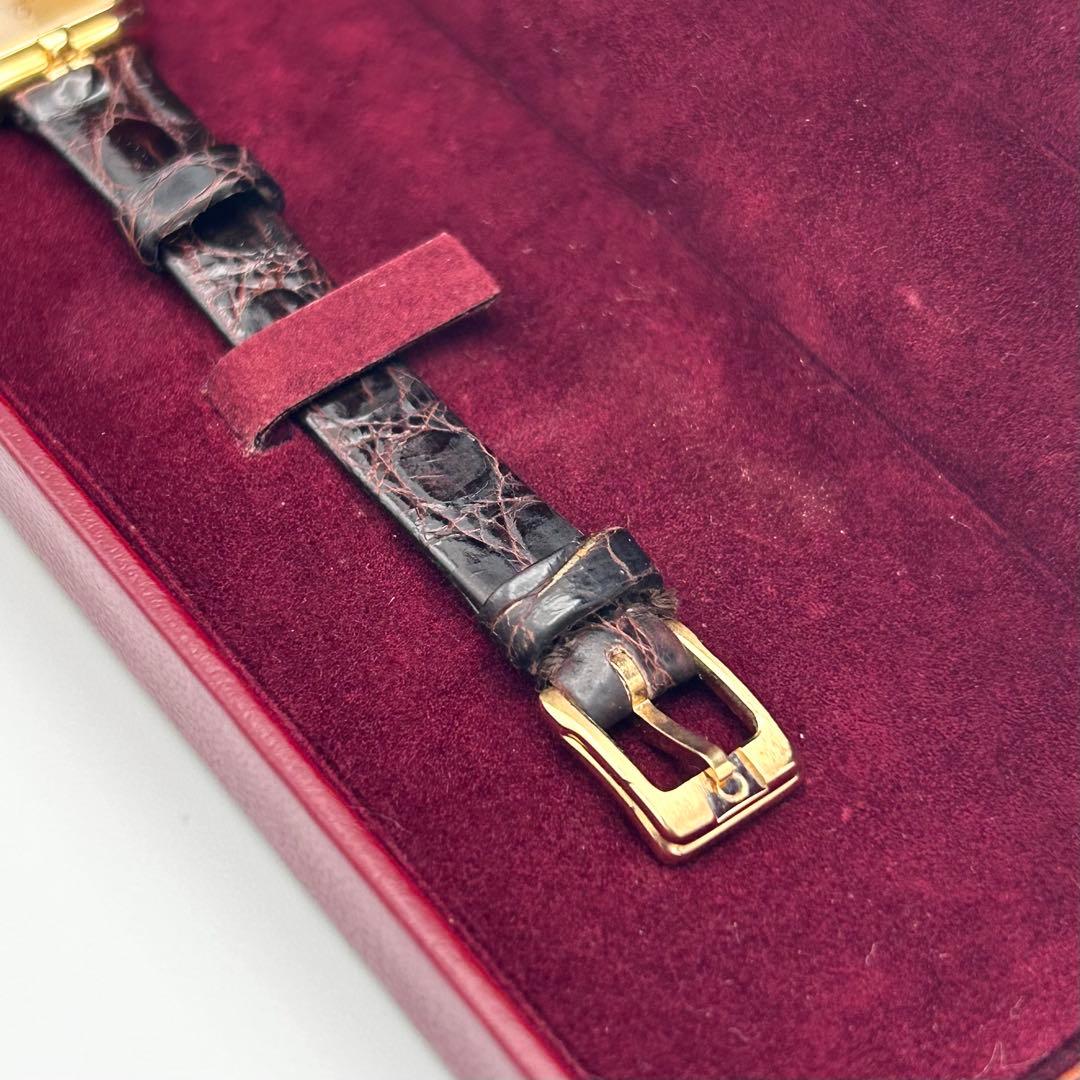 【極上美品】正規店購入 数回使用程度 専用ケースあり オメガ デヴィル クォーツ