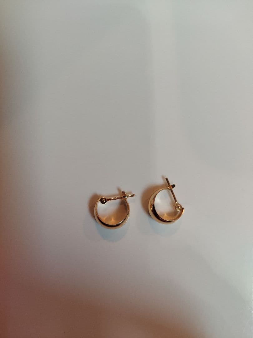 k18 ムーンピアス　5×10