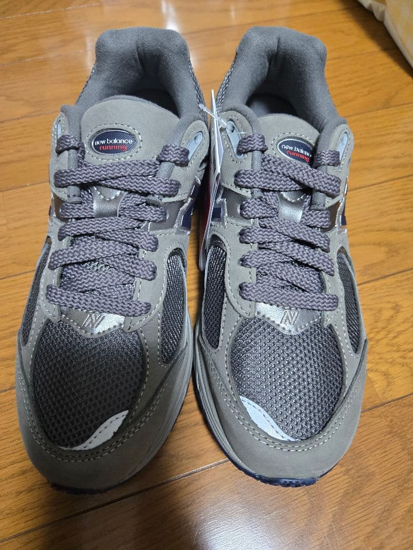 New Balance 　2002R