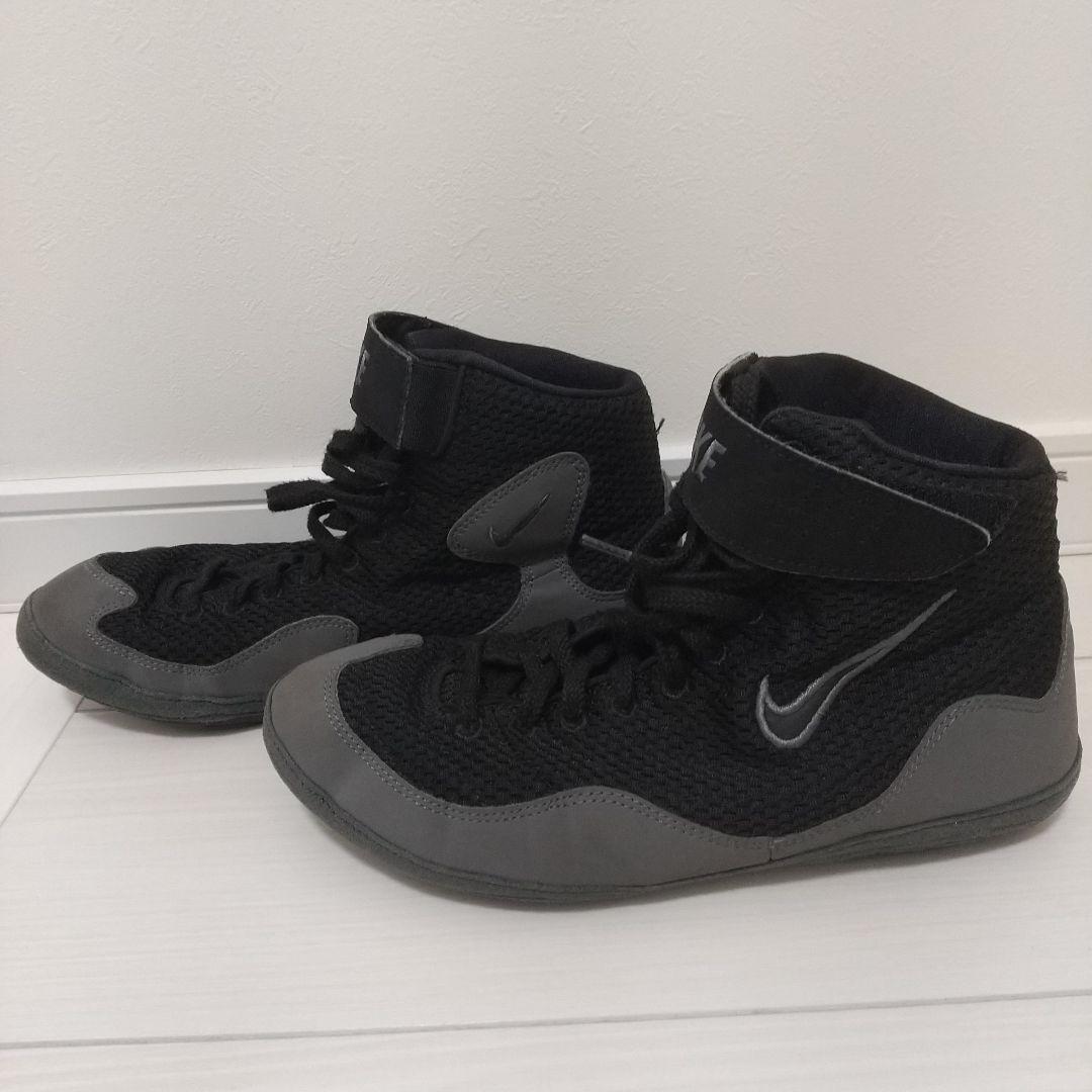 NIKE ボクシングシューズ　レスリングシューズ