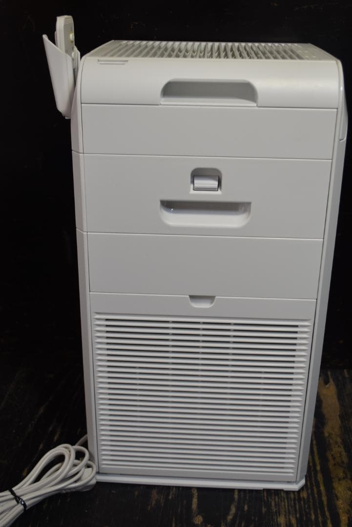 コ*ギ様 ダイキン 空気清浄機 MC55ZKS-W ホワイト　2023年製