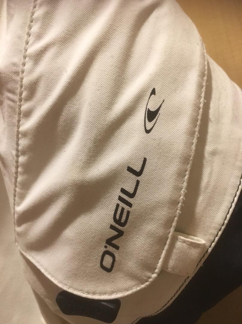 中古   ウェイクボード用 ドライスーツ！！