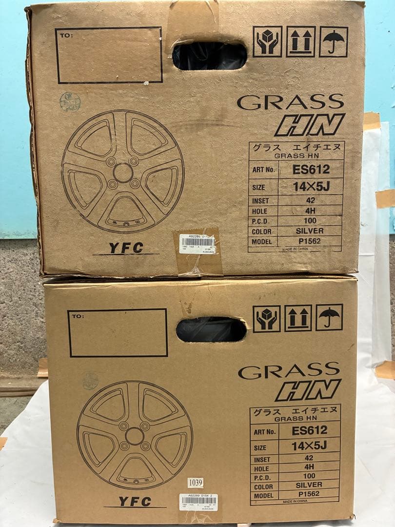 YFC製　GRASS HN ES612 14X5J シルバーホイール　4本セット