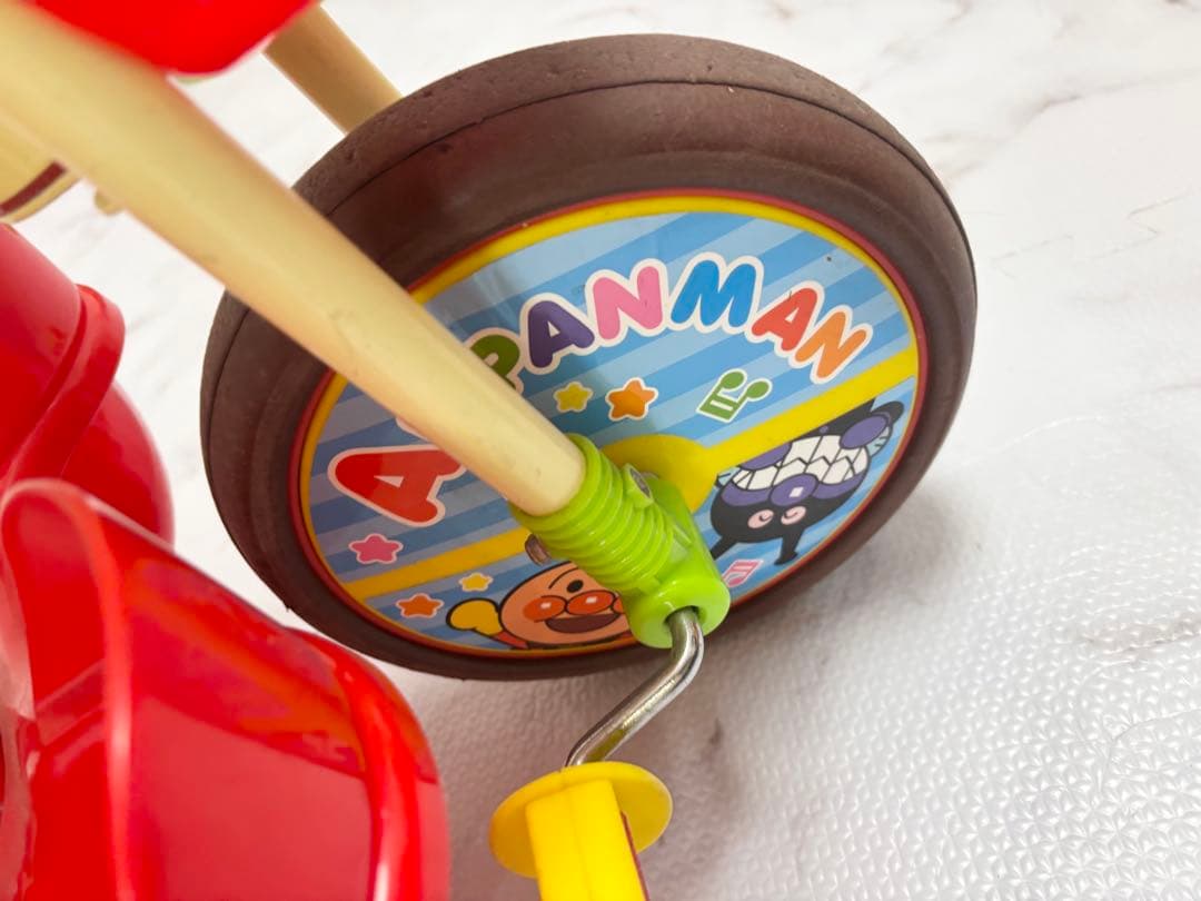 動作OK アンパンマンデラックスII 三輪車　ブザー付き　子供キッズ用品
