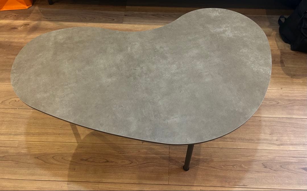 Moda en casa コーヒーテーブル Bean Table セラミック