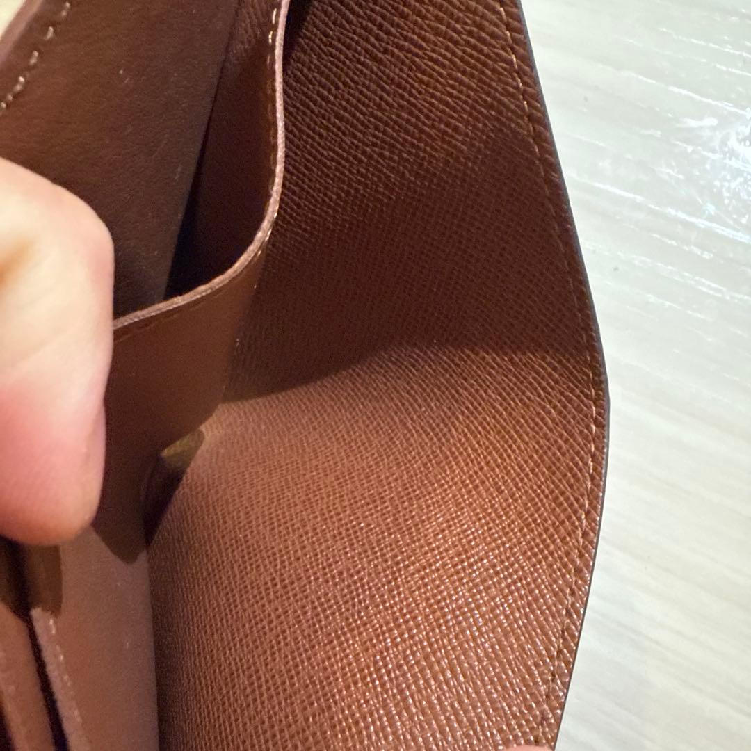 Louis Vuitton モノグラム 二つ折り財布　24時間以内発送