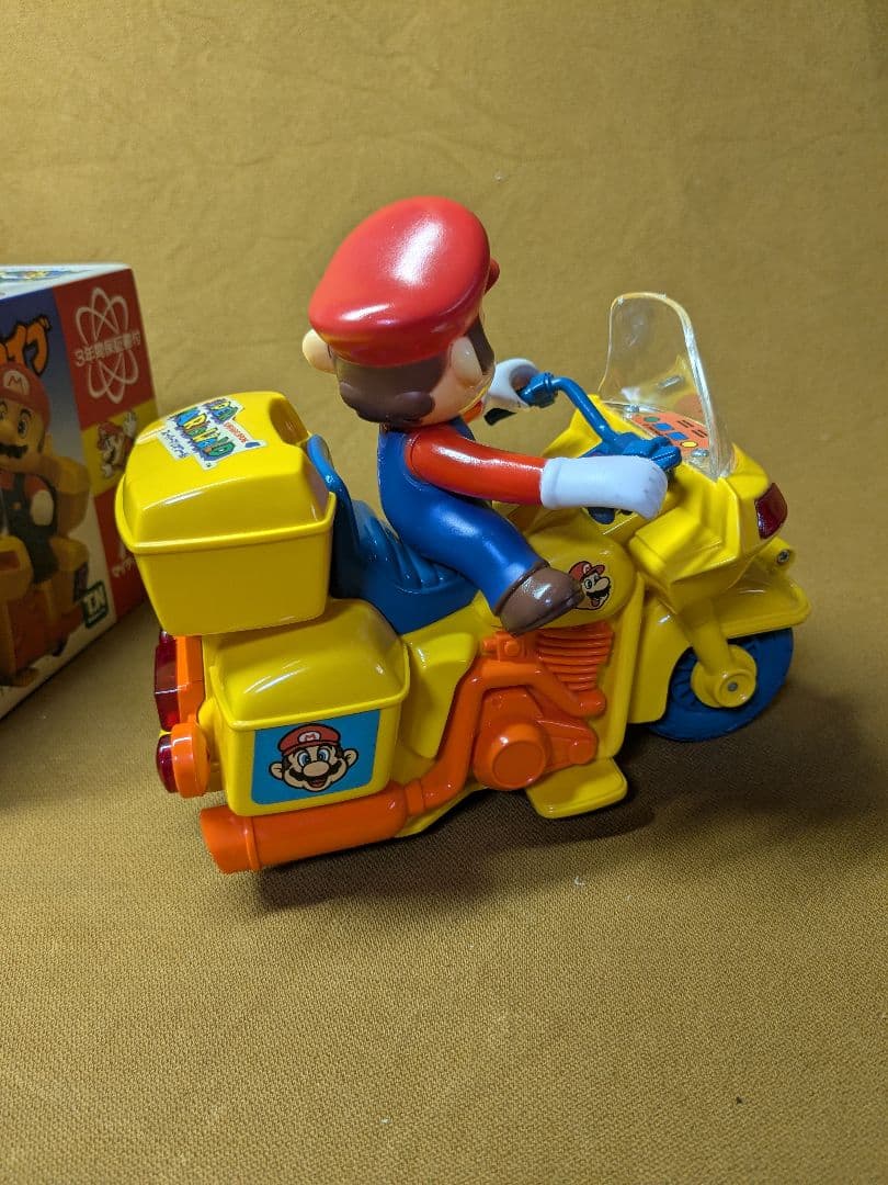 j*m様 マリオの冒険ドライブ　マイティモー　オートバイ　野村トーイ　　Nint