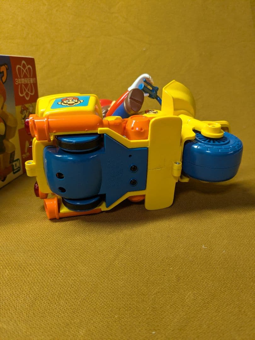 j*m様 マリオの冒険ドライブ　マイティモー　オートバイ　野村トーイ　　Nint