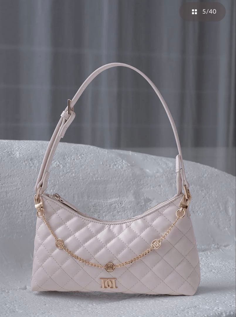 新品　ダーリッチ　キルティングチェーンハンドミニバッグ　ピンク　DARICH