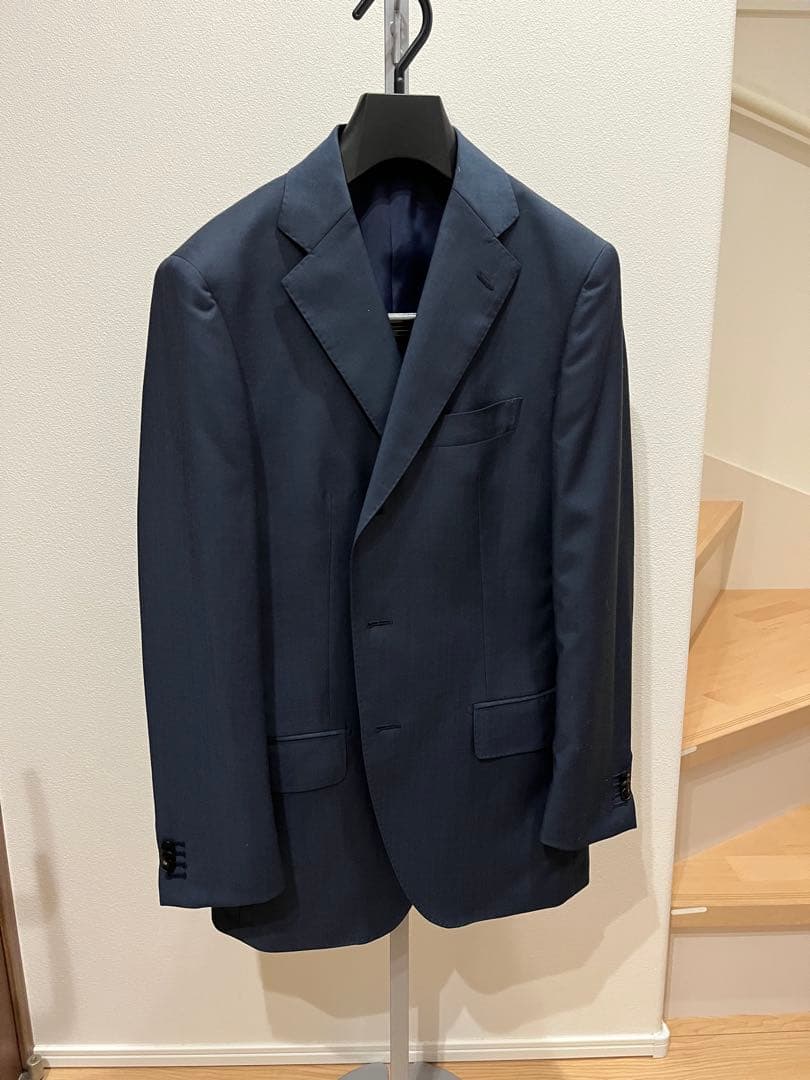 イタリア高級生地RED AICESENCE スーツ