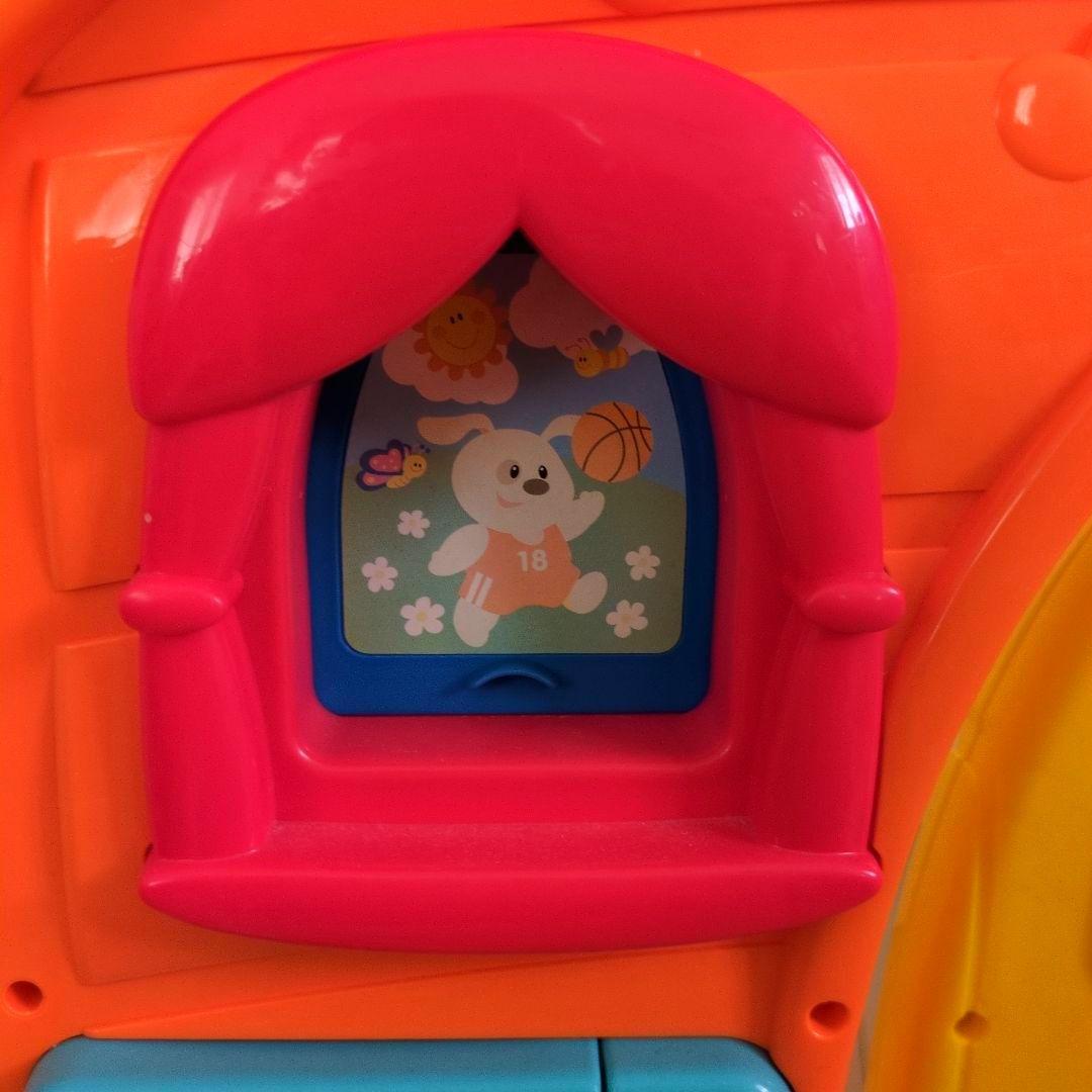 フィッシャープライス　にこにこラーニングホーム　光る　音が鳴る　お家