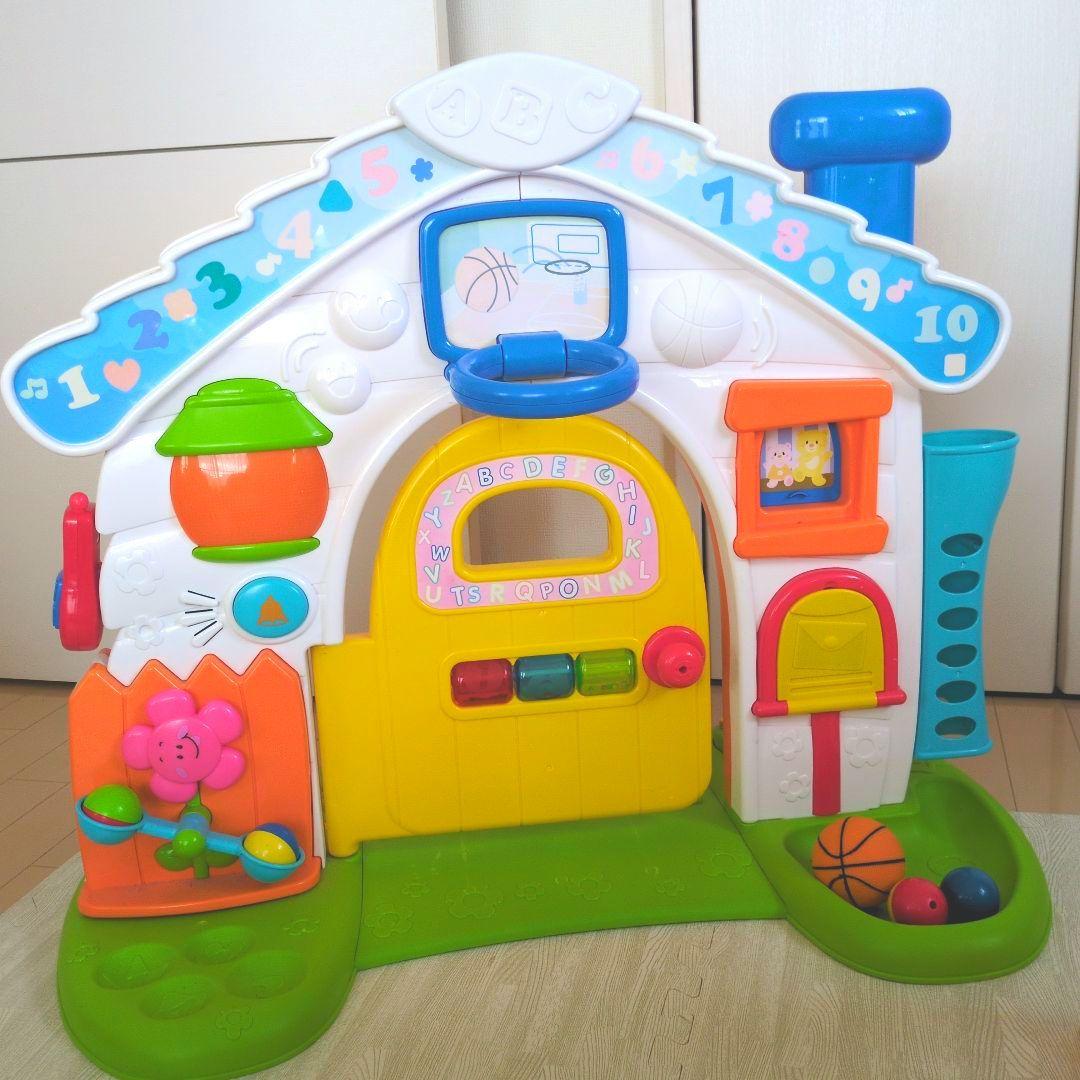 フィッシャープライス　にこにこラーニングホーム　光る　音が鳴る　お家