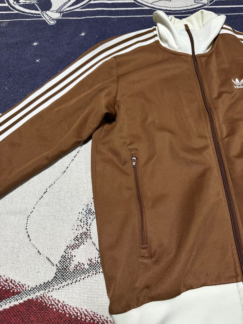 adidas originals アディカラー　クラシックストラックトップ