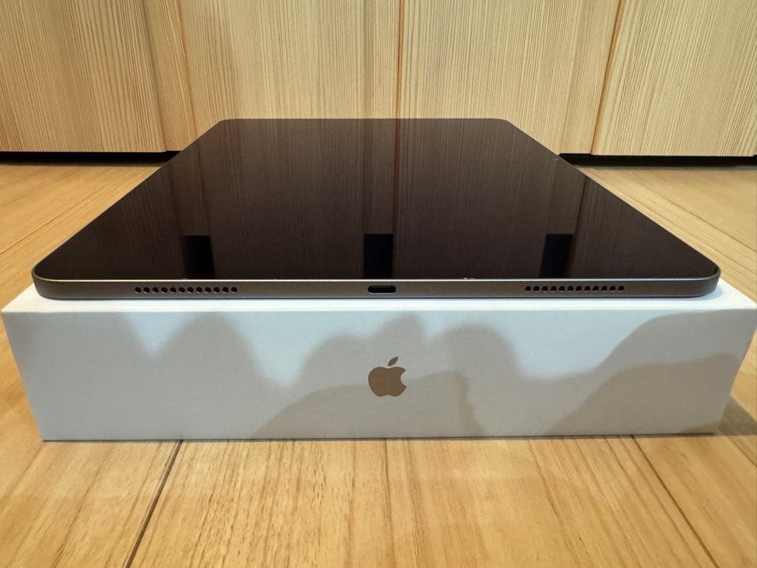 iPad Air 13インチ M2 128GB Wi-Fiモデル スペースグレイ