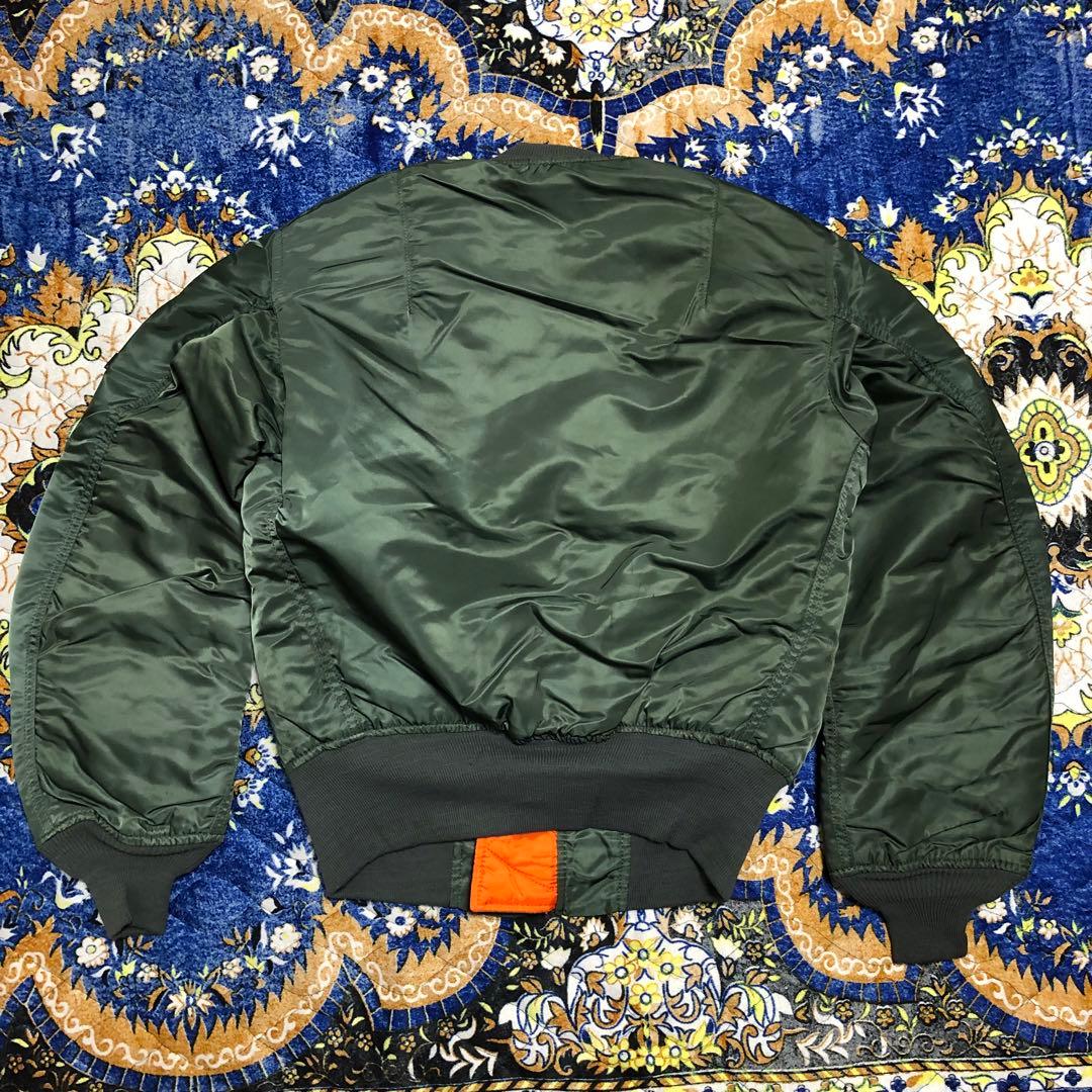 アルファインダストリーズ ma-1