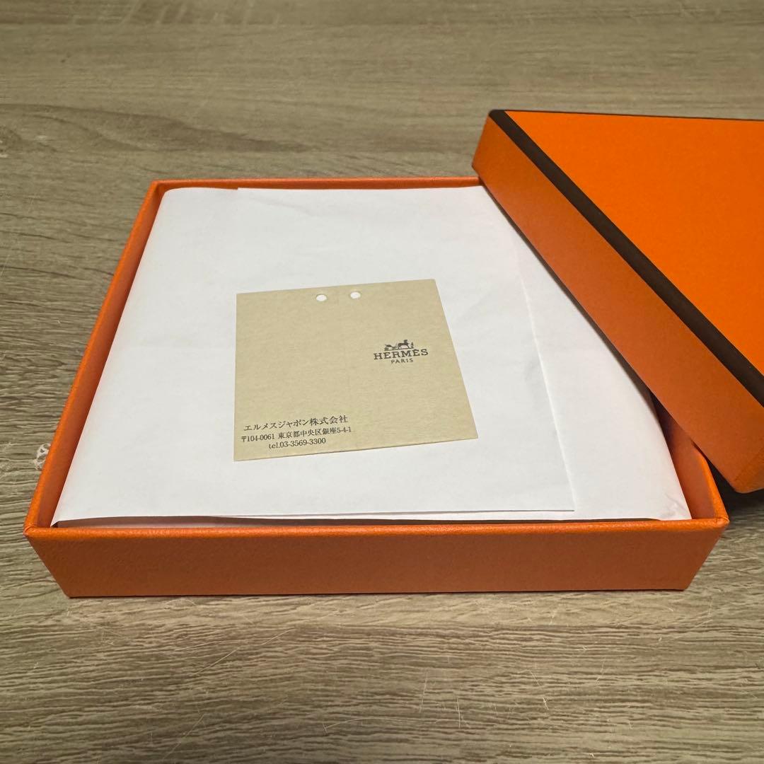 新品未使用 エルメス アザップ シルクイン コンパクト K刻印 Hermes
