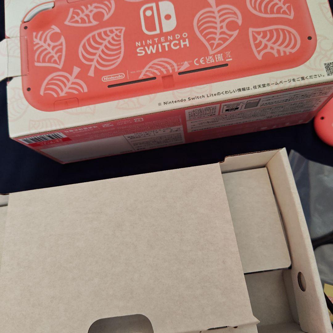 任天堂スィッチライト本体あつもり　しずえ