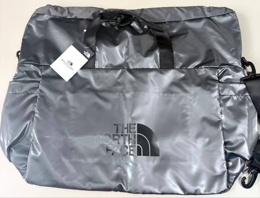 THE NORTH FACE グレー ショルダーバッグ
