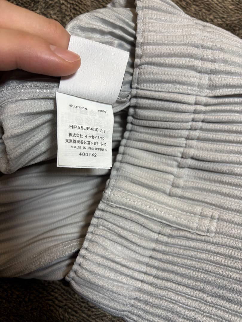 HOMME PLISSÉ ISSEY MIYAKE グレー スラックス