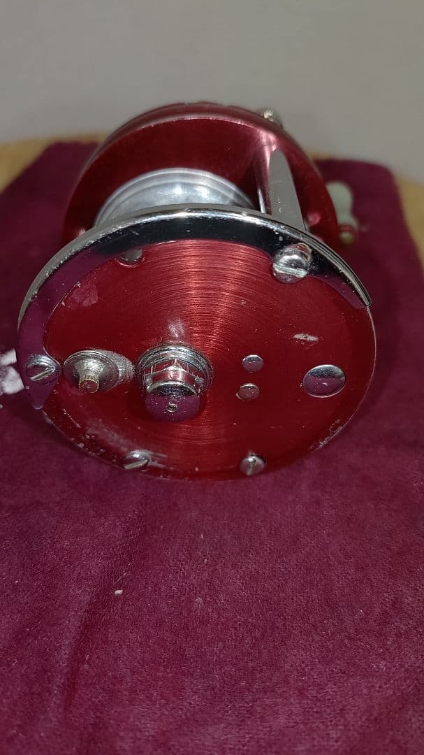 ラングレー　ルアーキャスト　左ハンドル