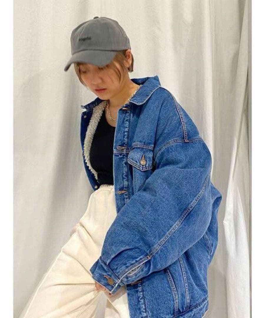 Ungridボア裏地 デニムジャケット