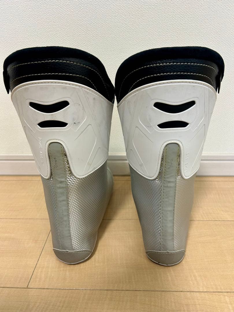 ATOMIC スキーブーツ HAWX MAGNA 27-27.5cm 319mm