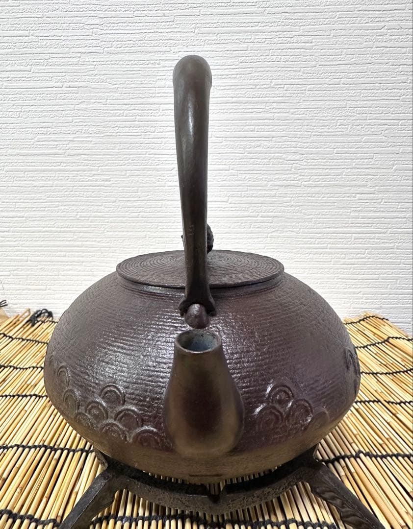 未使用品、供箱付　岩手県奥州水沢幸工芸　現代の名工 佐藤勝久造　丸平型糸目波文