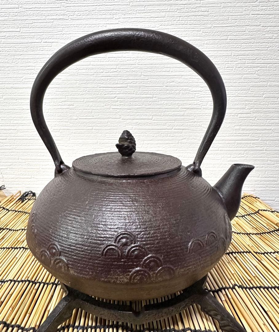 未使用品、供箱付　岩手県奥州水沢幸工芸　現代の名工 佐藤勝久造　丸平型糸目波文