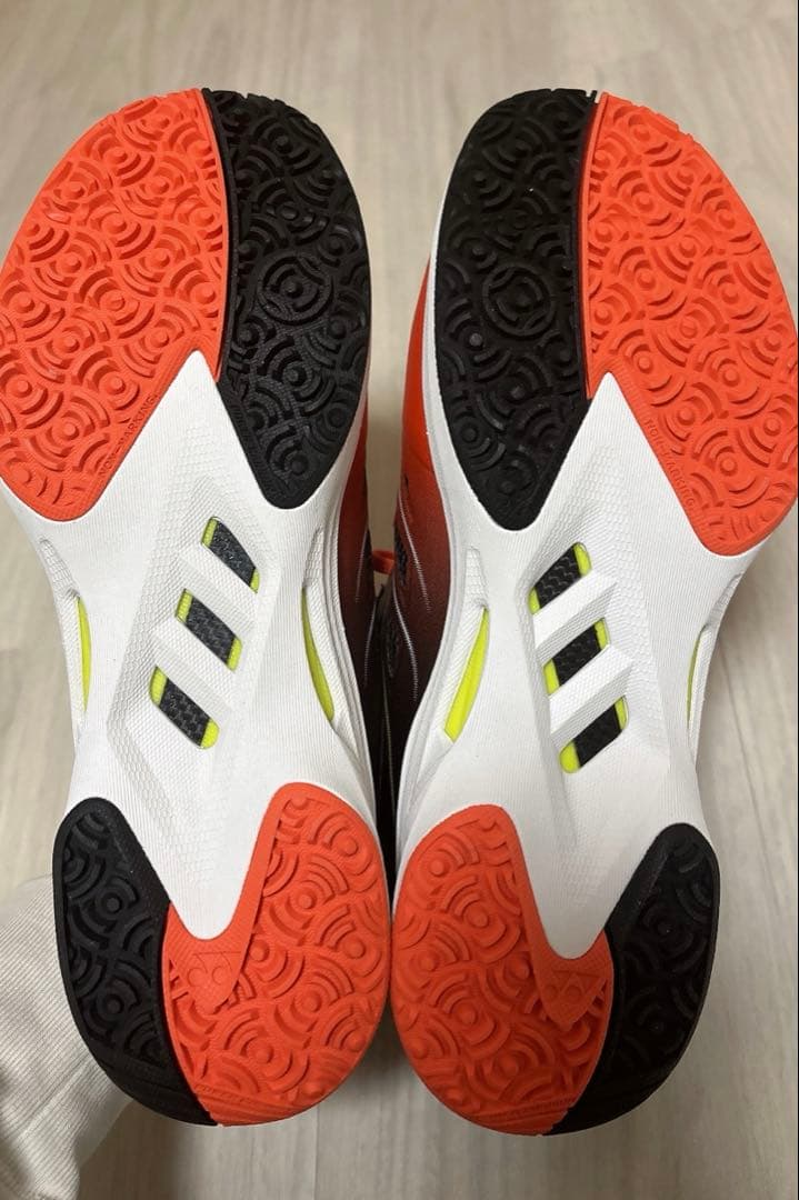 YONEX エアラスダッシュ　24.5cm