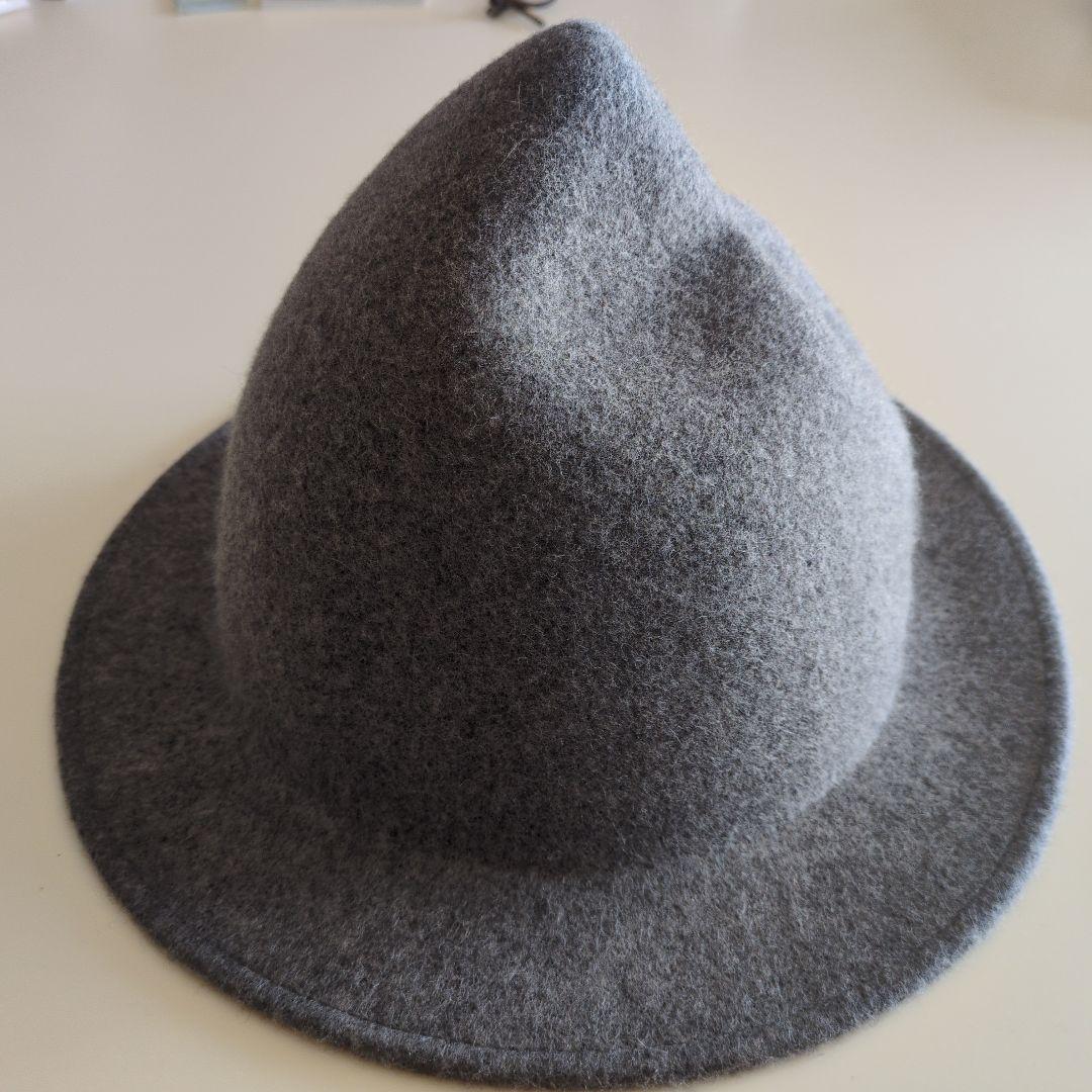 Vivienne Westwoodグレー ウール・フェルト 山型ハット