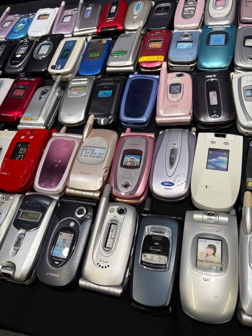 【まとめて90点セット】モックアップ 販売店模型 携帯電話 ガラケー