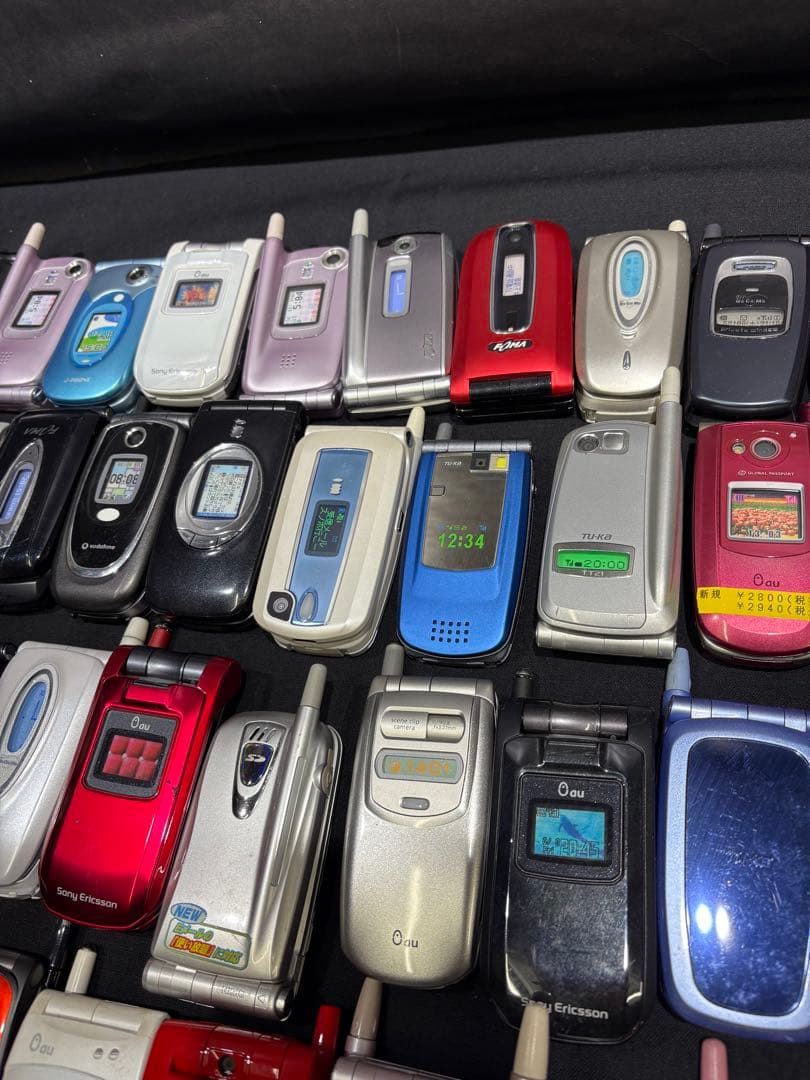 【まとめて90点セット】モックアップ 販売店模型 携帯電話 ガラケー