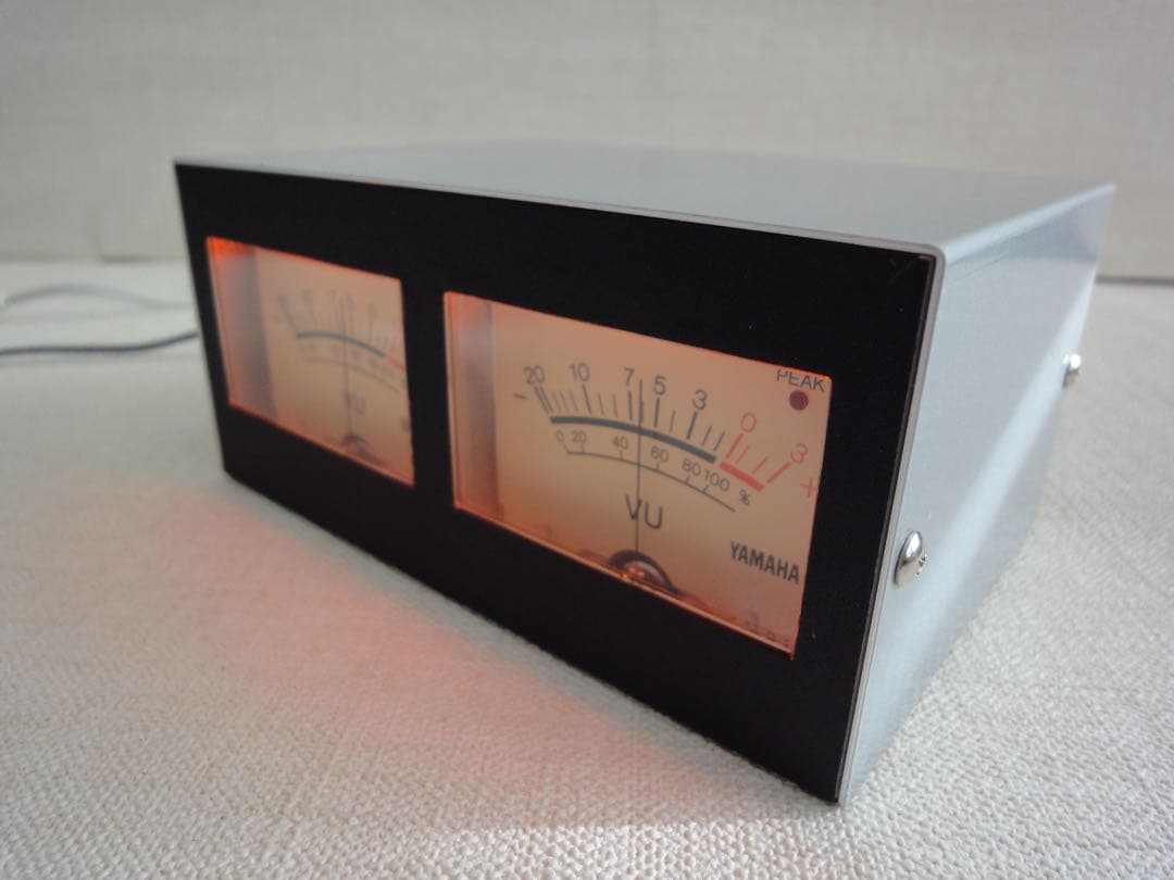 自作ステレオVUメーター215号機（YAMAHAピーク表示付）