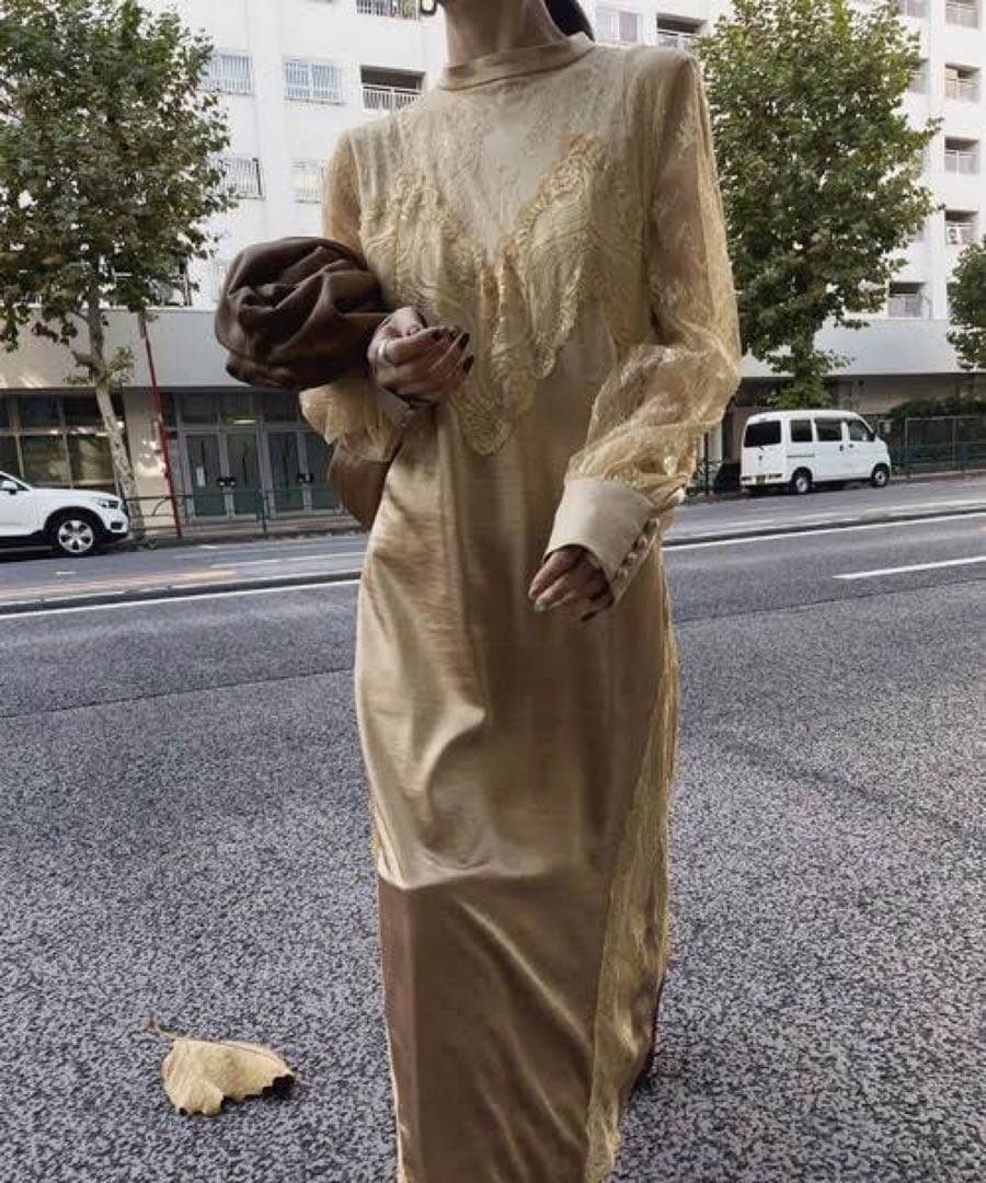 【美品】Ameri UND LACE TRIMMING DRESS