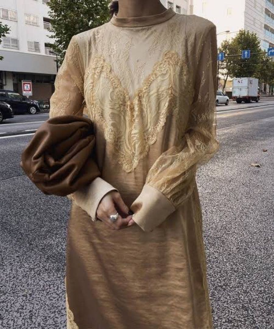 【美品】Ameri UND LACE TRIMMING DRESS