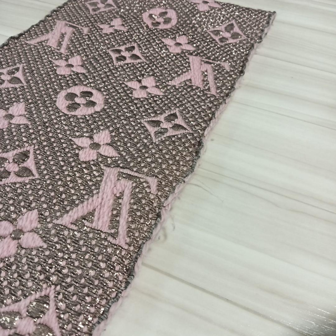 LOUIS VUITTON ピンク ブラウン ロゴ入り マフラー フリンジ付き