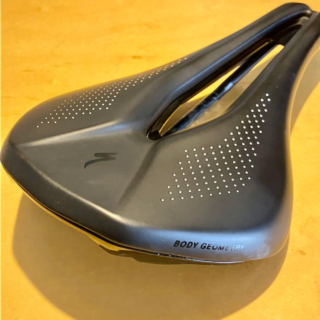 Specialized パワーサドル　143mm