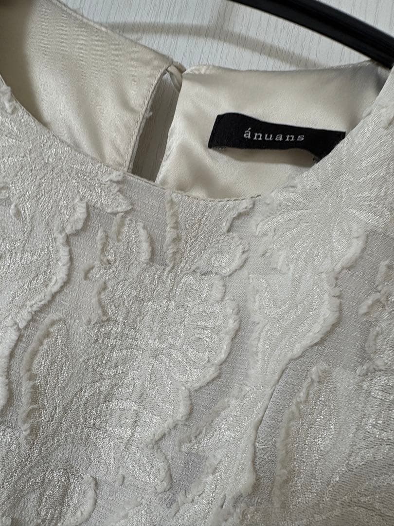 anuans ウエストコンシャスジャガードワンピース （ECRU）