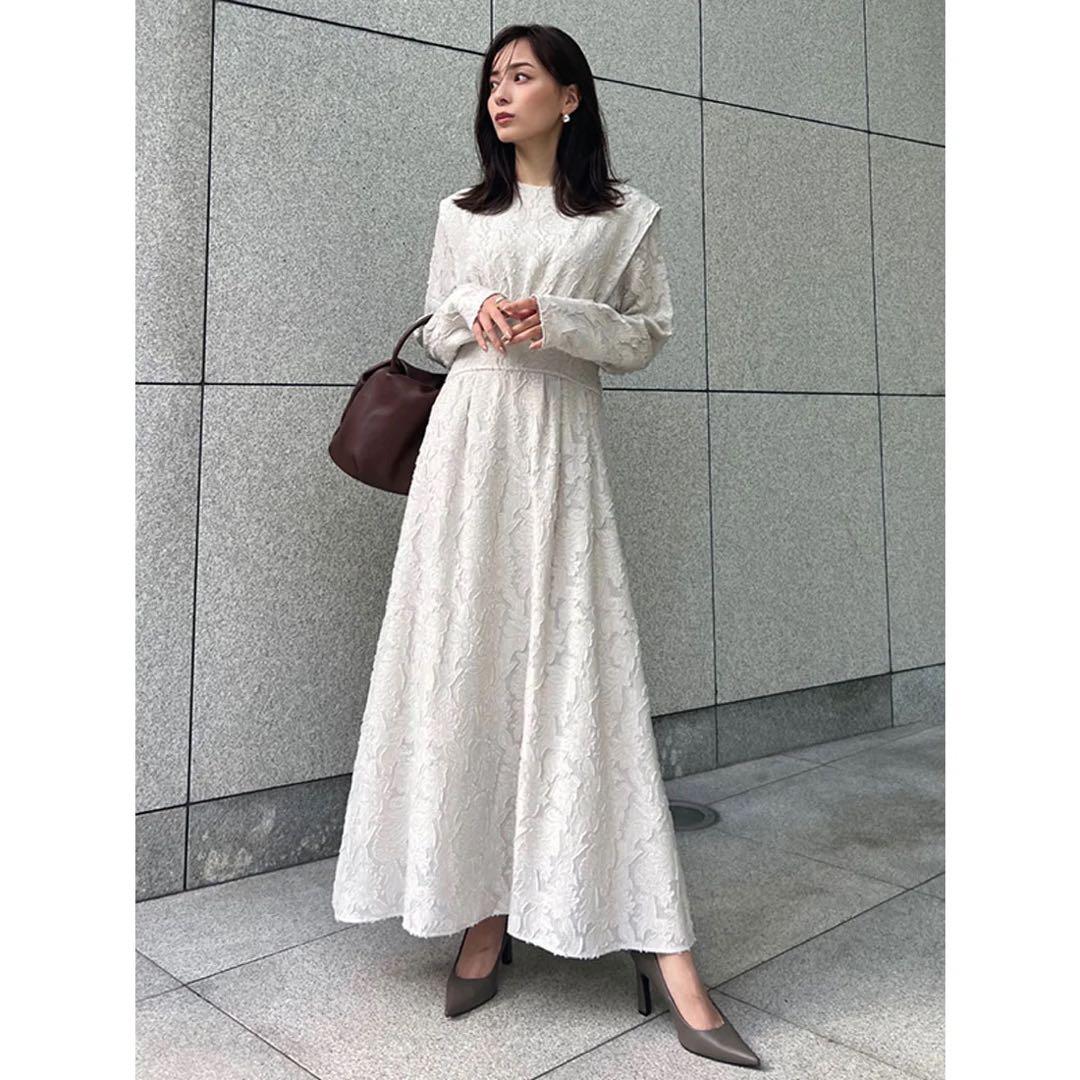 anuans ウエストコンシャスジャガードワンピース （ECRU）