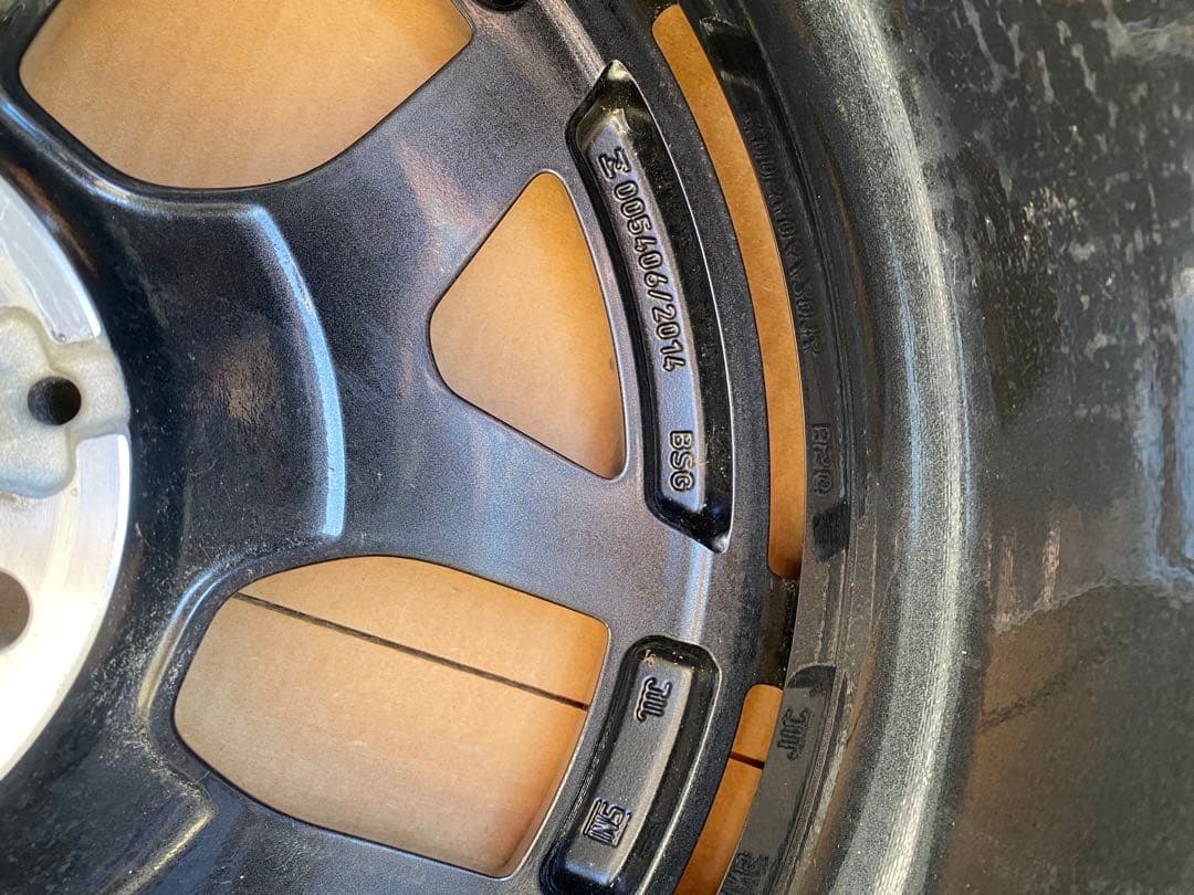 メルセデス・ベンツ アルミホイール AMG 9J × 19インチ ET49