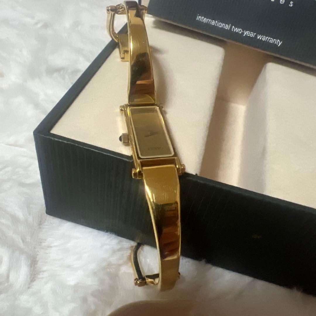 GUCCI ゴールド バングル