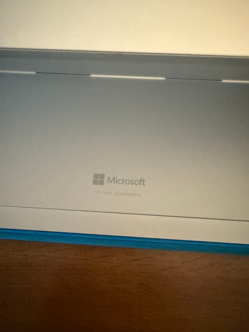 美品 Microsoft Surface Pro4 充電器付き