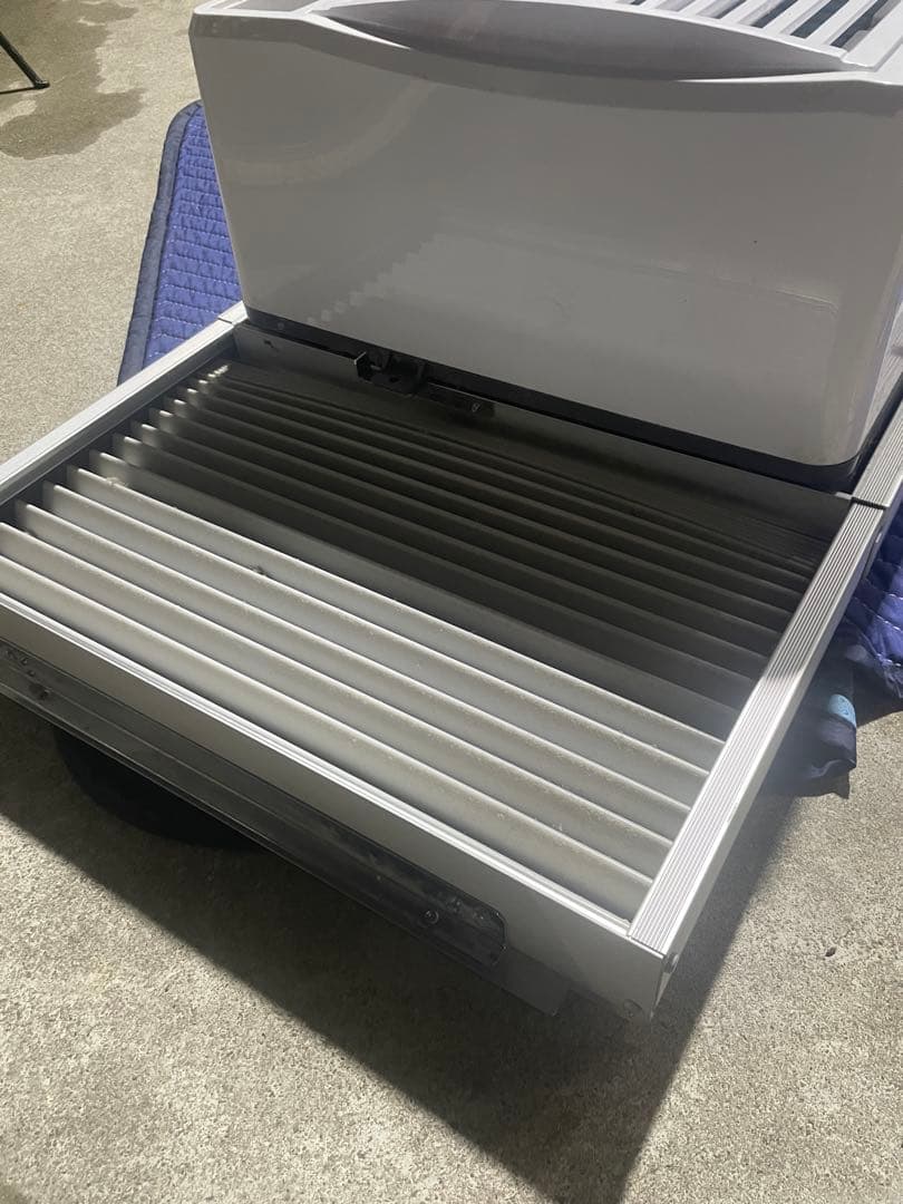 コイズミ　窓用エアコン　クーラー　KAW-1622