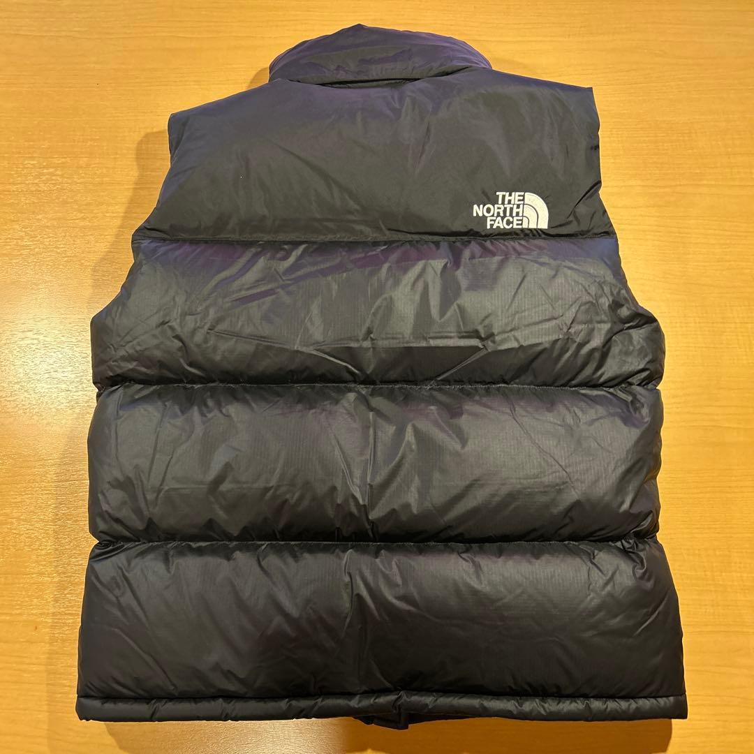 未使用　THE NORTH FACE 黒ダウンベスト